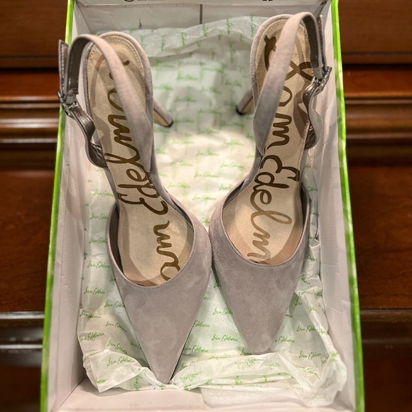 Sam Edelman Shoes - ❤️Gorgeous Sam Edelman light gray genuine suede heels